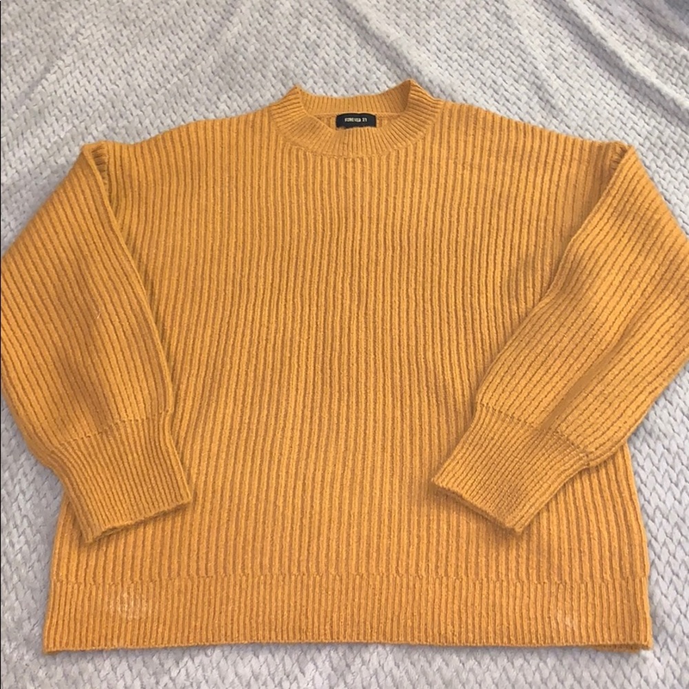 Sweater 💛